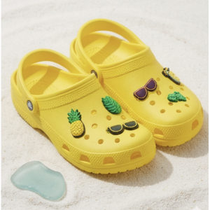 Classic Crocs ( Yellow Lemon)